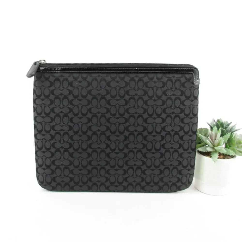Coach Signature Tablet Sleeve / Case